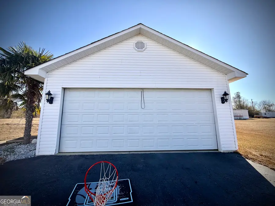 420 Us Highway 319 S, Wrightsville, GA 31096 - #2