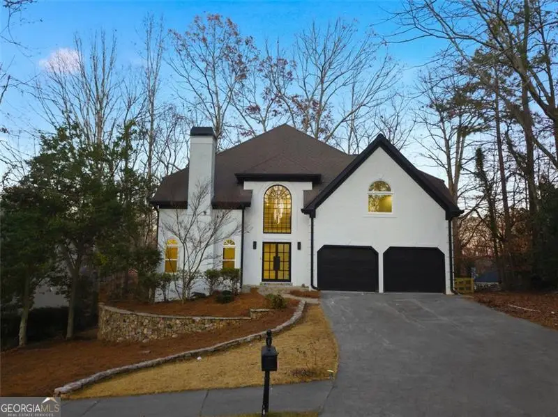 11935 Wildwood Springs Drive, Roswell, GA 30075 - Image #3