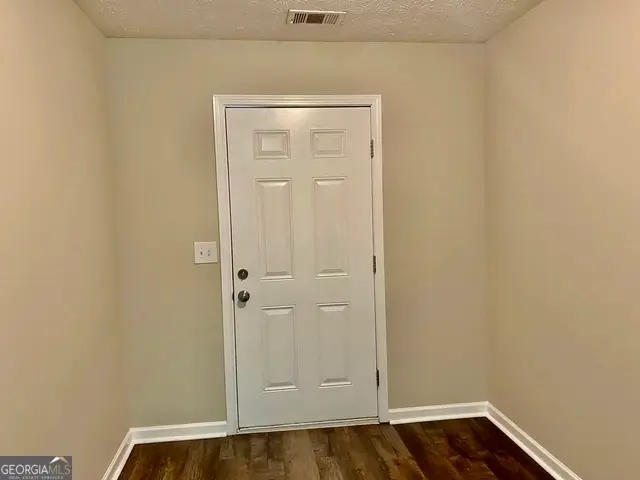 646 Lakes Circle, Lithonia, GA 30058 - #3