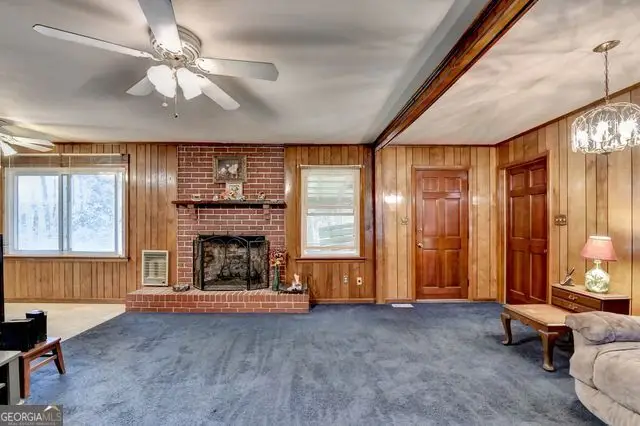 3527 Lakeview Drive, Gainesville, GA 30501 - #3