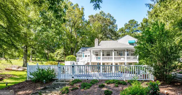 221 Commodore Dr Nw, Milledgeville, GA 31061