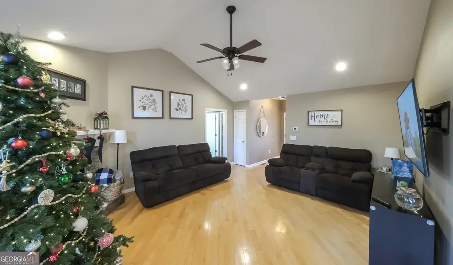 160 Lakemont Drive, Lagrange, GA 30240 - #3