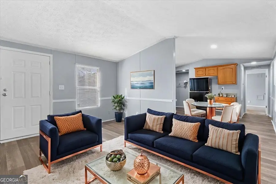 204 Fleetwood Dr, Fayetteville, GA 30214 - Image #2