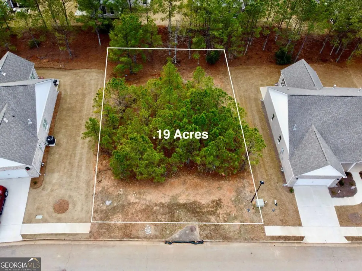 835 Crossroads Ct, Social Circle, GA 30025 - Image #1