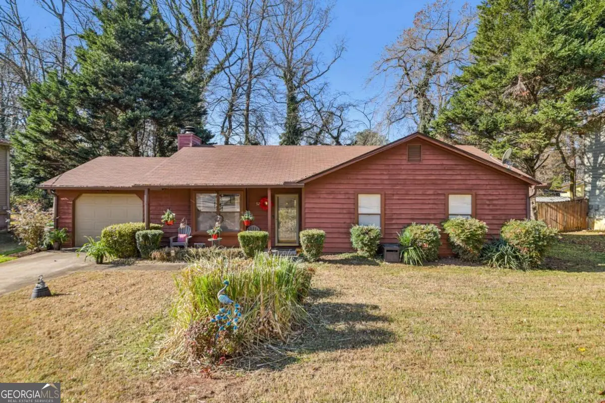 527 Jaywood Drive, Stone Mountain, GA 30083 - Image #1