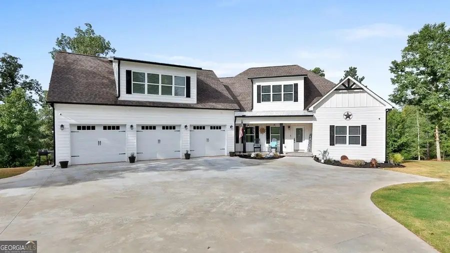 215 Walden Pond Trail, Senoia, GA 30276 - Image #2