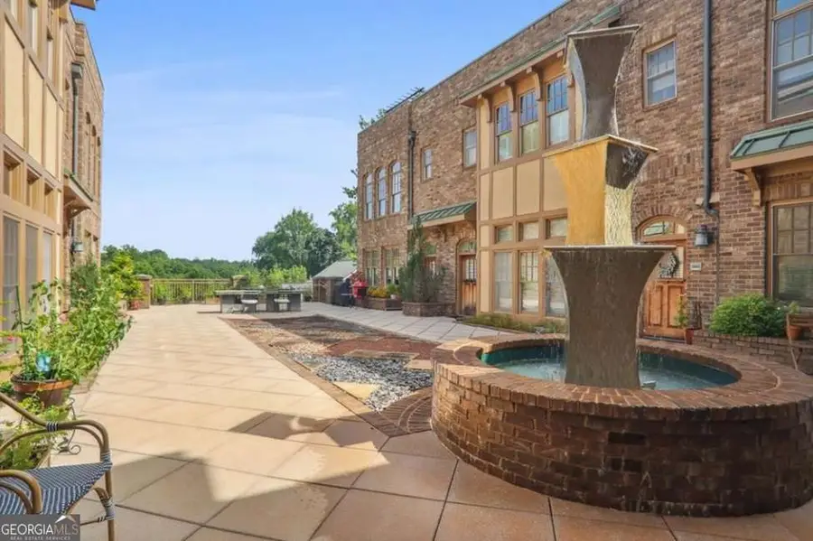 1860 Gordon Manor Ne #110, Atlanta, GA 30307 - Image #3