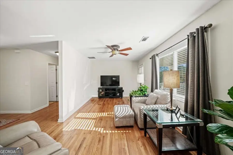 1979 Turpin Road Se, Smyrna, GA 30080 - Image #3