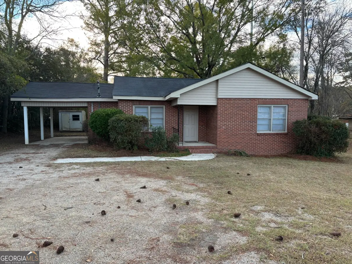 124 Garrett Way Nw, Milledgeville, GA 31061 - Image #1
