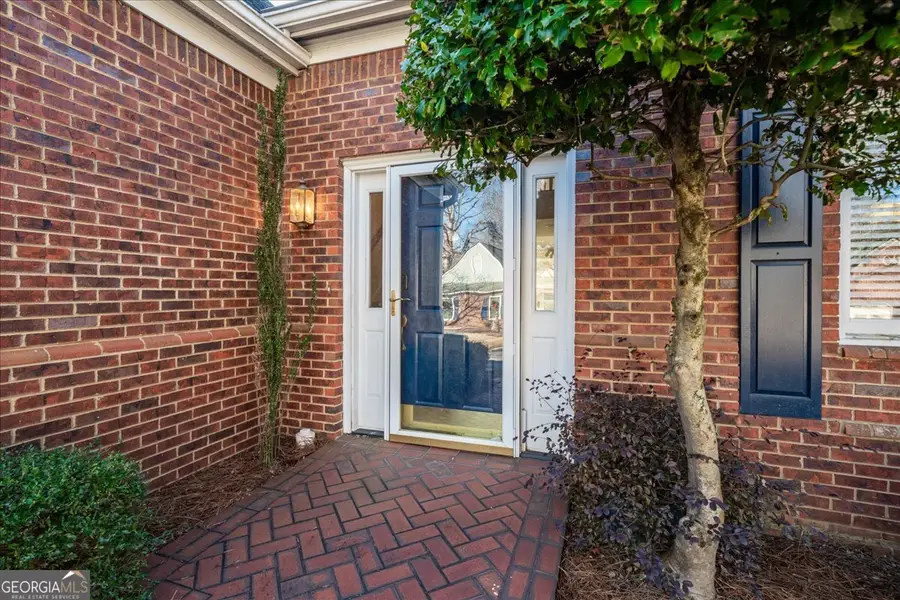 6251 Meadow Run Court, Peachtree Corners, GA 30092 - Image #2