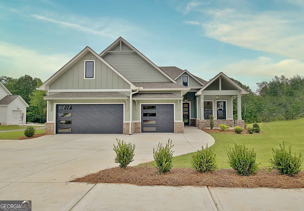 349 Werner Way, Senoia, GA 30276 - Image #1