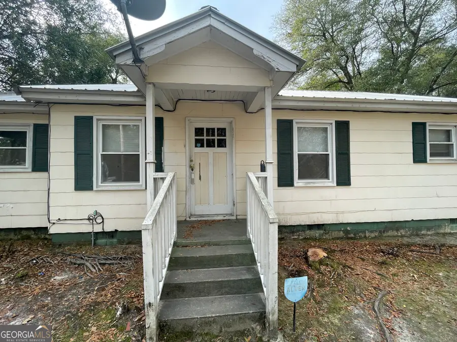 104 S 4th Street, Cochran, GA 31014 - Image #2