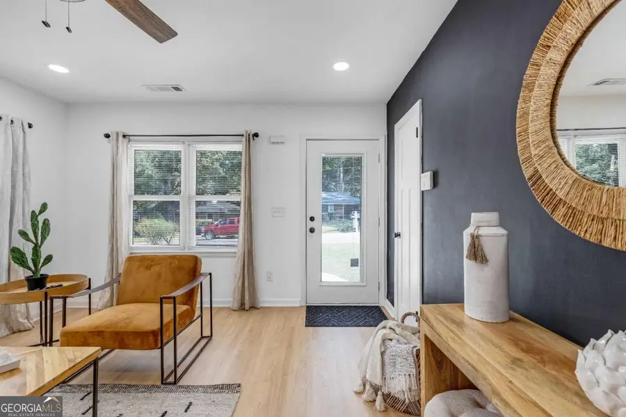 2933 Cloverhurst Drive, Atlanta, GA 30344 - Image #2