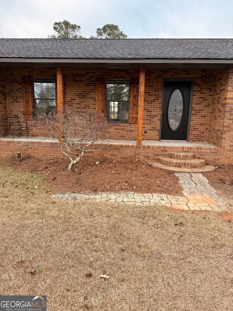 107 Trojan Circle Ne, Milledgeville, GA 31061 - Image #2