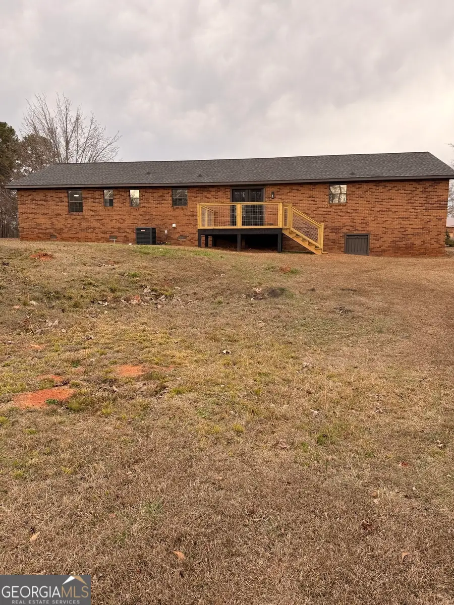 107 Trojan Circle Ne, Milledgeville, GA 31061 - Image #3