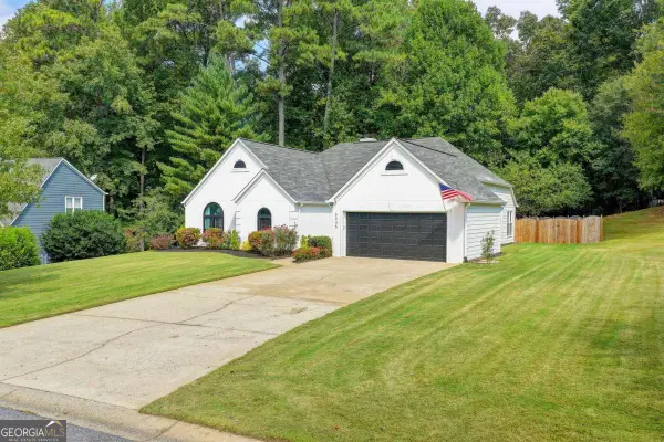 6435 Dressage Crossing, Cumming, GA 30040