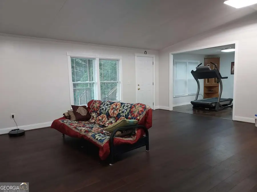 5330 Fletcher Drive Sw, Oxford, GA 30054 - Image #3