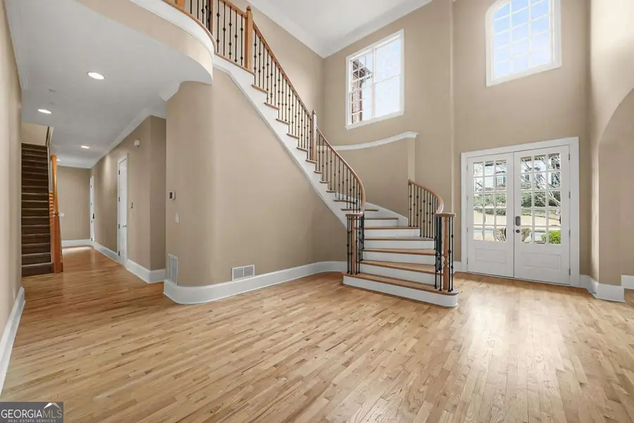 225 Lake Summit View, Atlanta, GA 30342 - #3