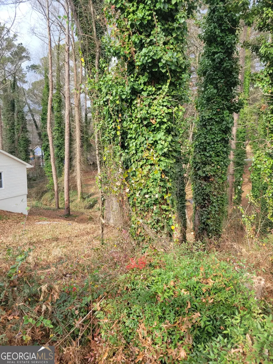 21 Saratoga Drive, Lawrenceville, GA 30044 - Image #2