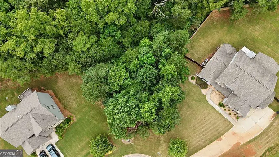 305 Vantage Point, Locust Grove, GA 30248 - Image #2