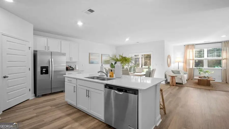 1053 Lakes Boulevard, Brunswick, GA 31525 - #2