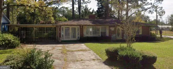 1400 Rockefeller Street, Waycross, GA 31501