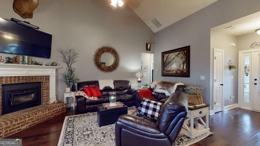 572 Deadwood Trail, Locust Grove, GA 30248 - Image #3