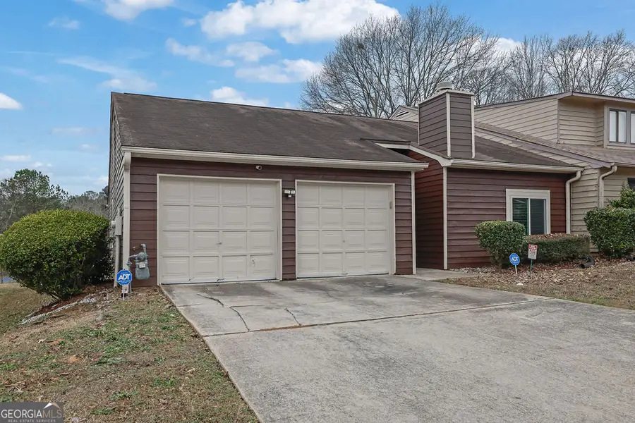 1533 Burnstone Drive, Stone Mountain, GA 30088 - Image #2
