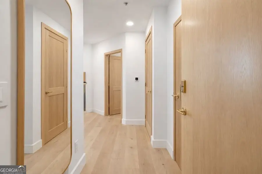 3324 Peachtree Road Ne #1018, Atlanta, GA 30326 - Image #2