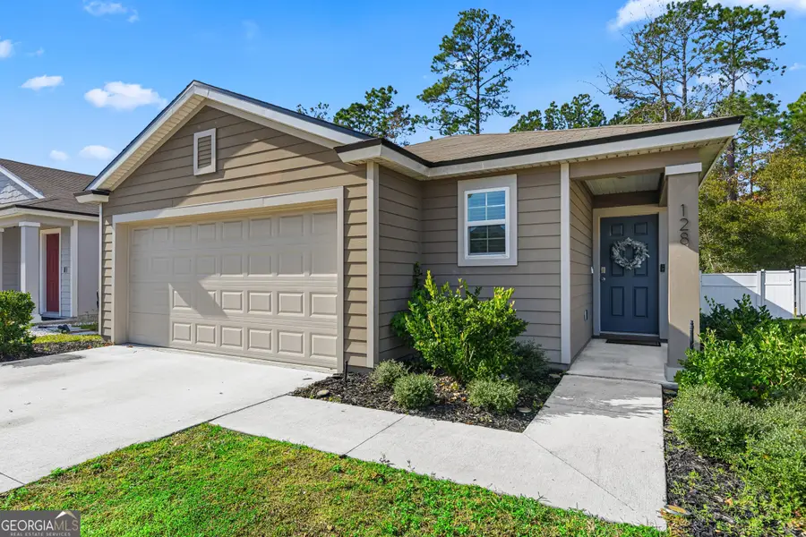 128 Ashwood Circle, Saint Marys, GA 31558 - Image #2