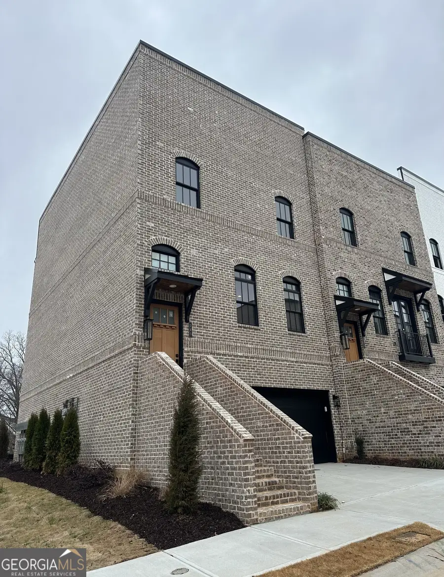 345 Sugarview Road, Sugar Hill, GA 30518 - Image #2