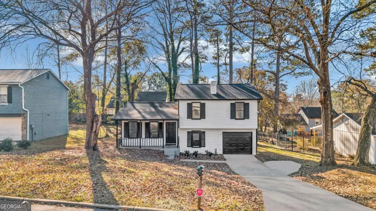 3959 Wood Path Drive, Stone Mountain, GA 30083 - Image #1