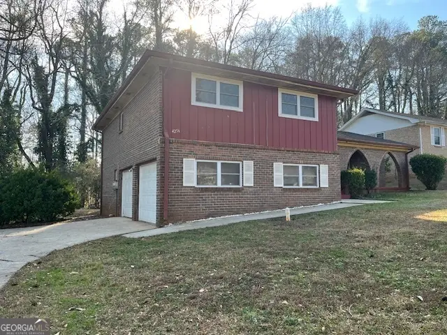 4256 Indian Manor Drive, Stone Mountain, GA 30083 - Image #3