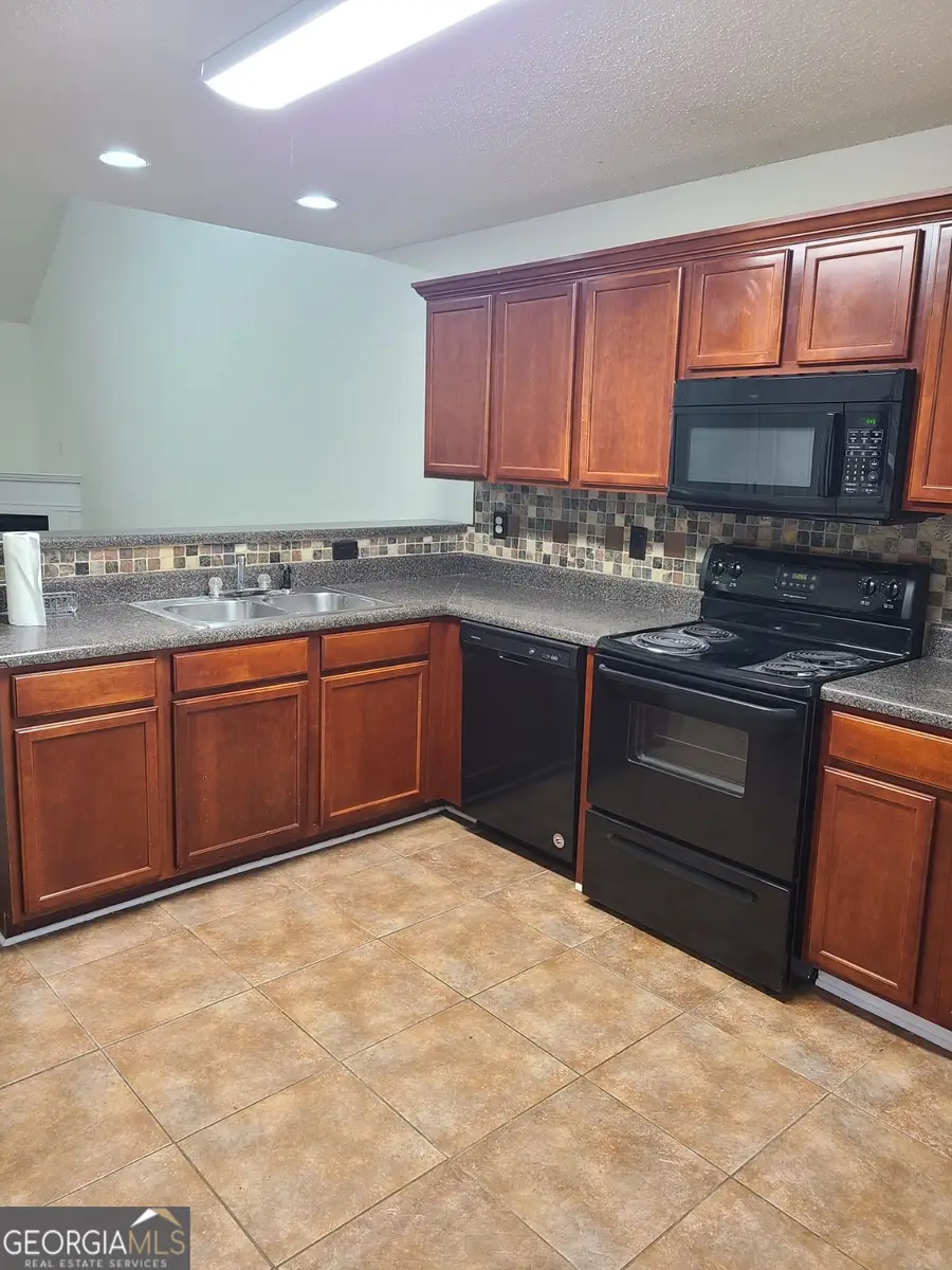 516 Jaclyn Circle, McDonough, GA 30253 - Image #3