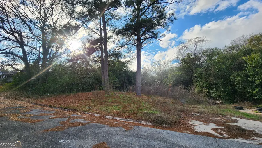 2573 Peacock Street, Macon, GA 31206 - Image #2