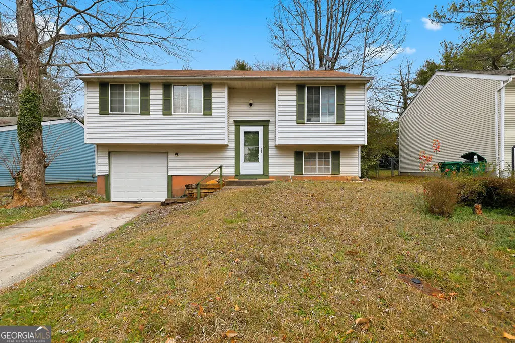 5312 Tracey Drive, Stone Mountain, GA 30088 - Image #1