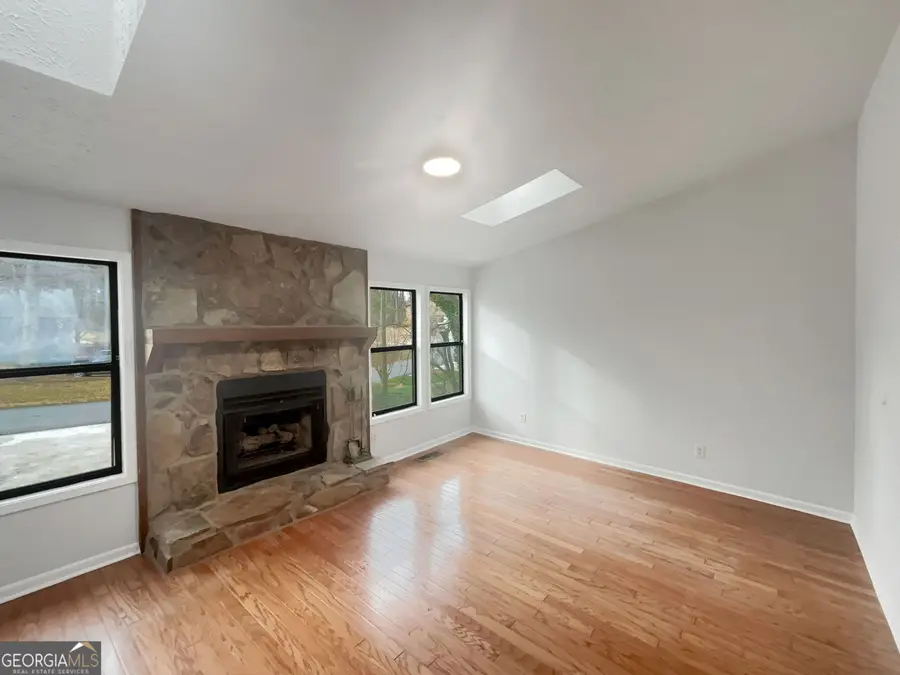 3932 Maxanne Court Nw, Kennesaw, GA 30144 - Image #3