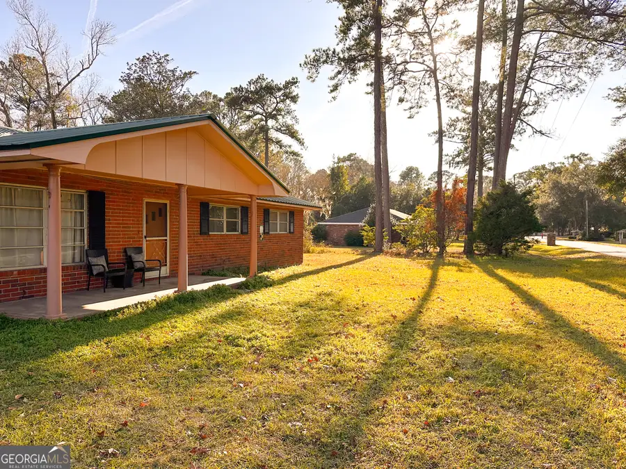 213 Sherman Drive, Brunswick, GA 31523 - Image #3