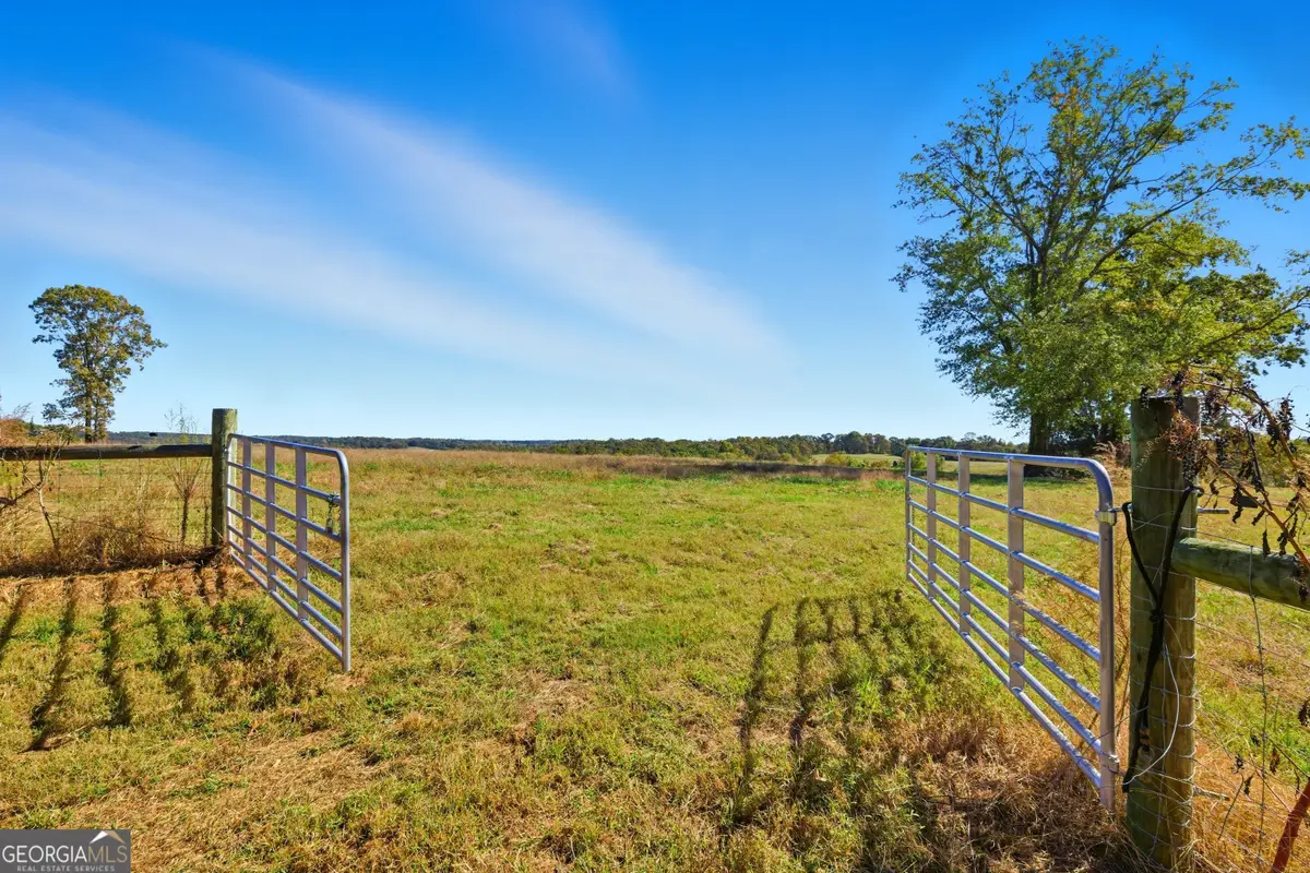 964 Gooseneck Road, Toccoa, GA 30577 - Image #1