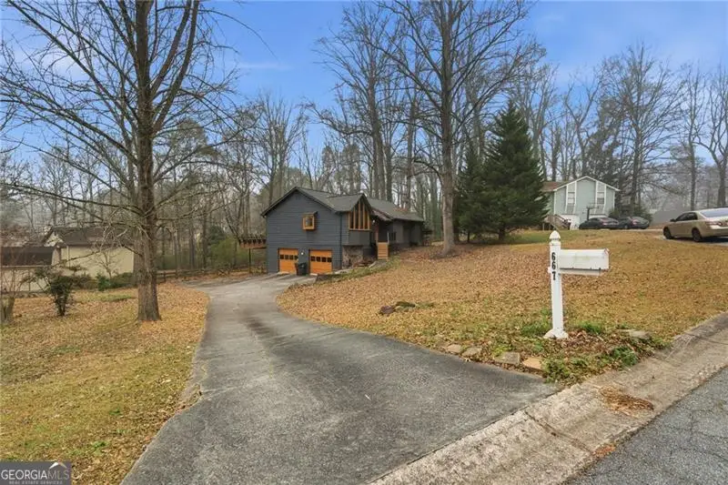 667 Cora Court Nw, Lilburn, GA 30047 - Image #2