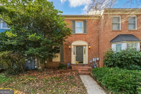 1382 Old Virginia Court Se, Marietta, GA 30067