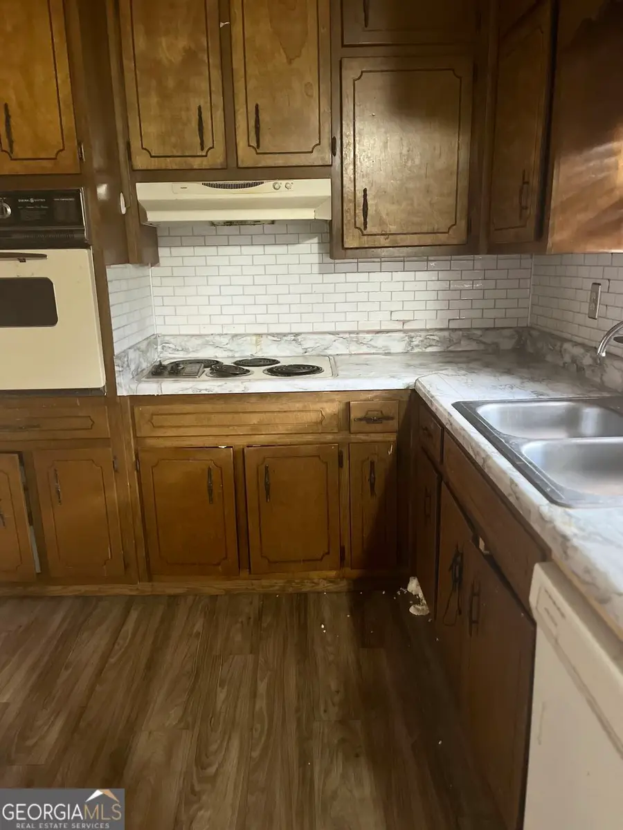 1336 White Oak Street Se, Conyers, GA 30013 - Image #2