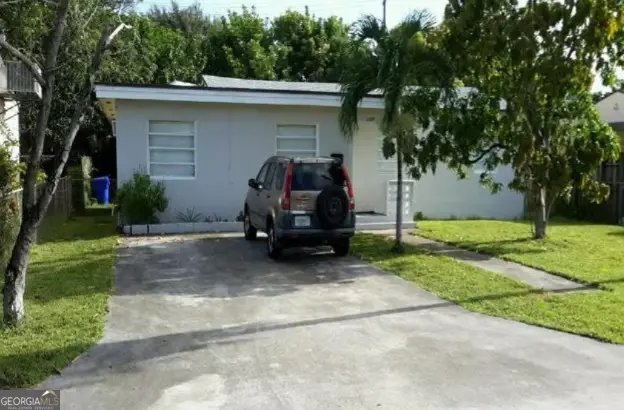 2127 Dewey Street, Hollywood, FL 33020 - Image #1