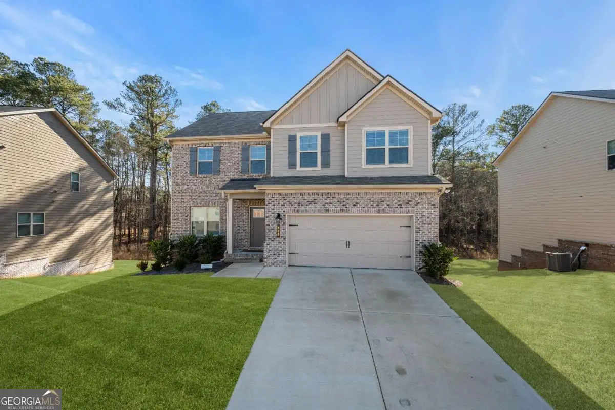 925 Lakehaven Lane, Loganville, GA 30052 - Image #1