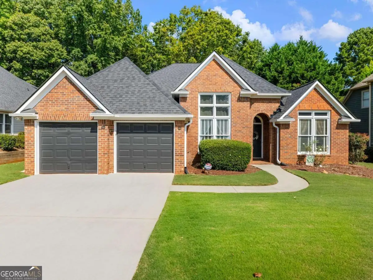 894 Fairview Club Circle, Dacula, GA 30019 - Image #1