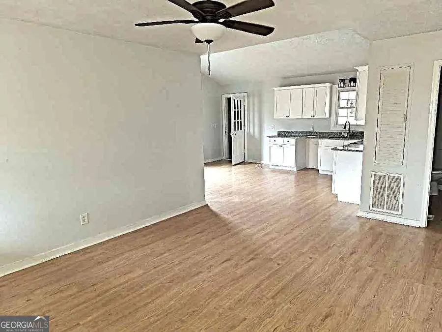 142 Hampton Street, Lula, GA 30554 - Image #2