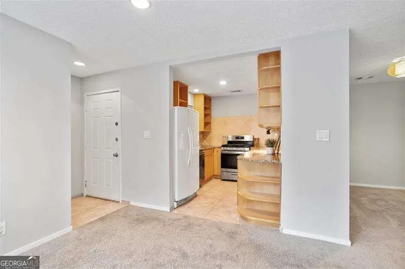 6808 Glenridge Drive #D, Atlanta, GA 30328 - Image #3