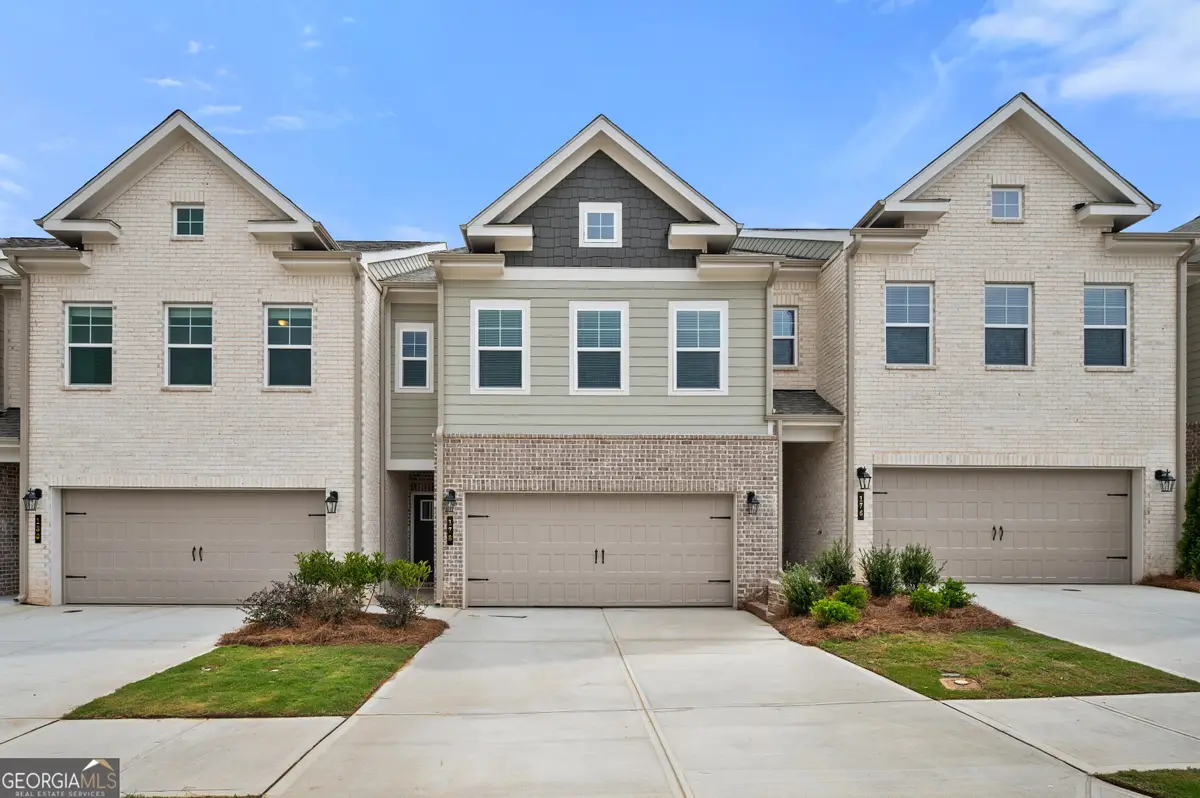 202 Abbotts Crossing Circle, Conyers, GA 30094 - Image #1