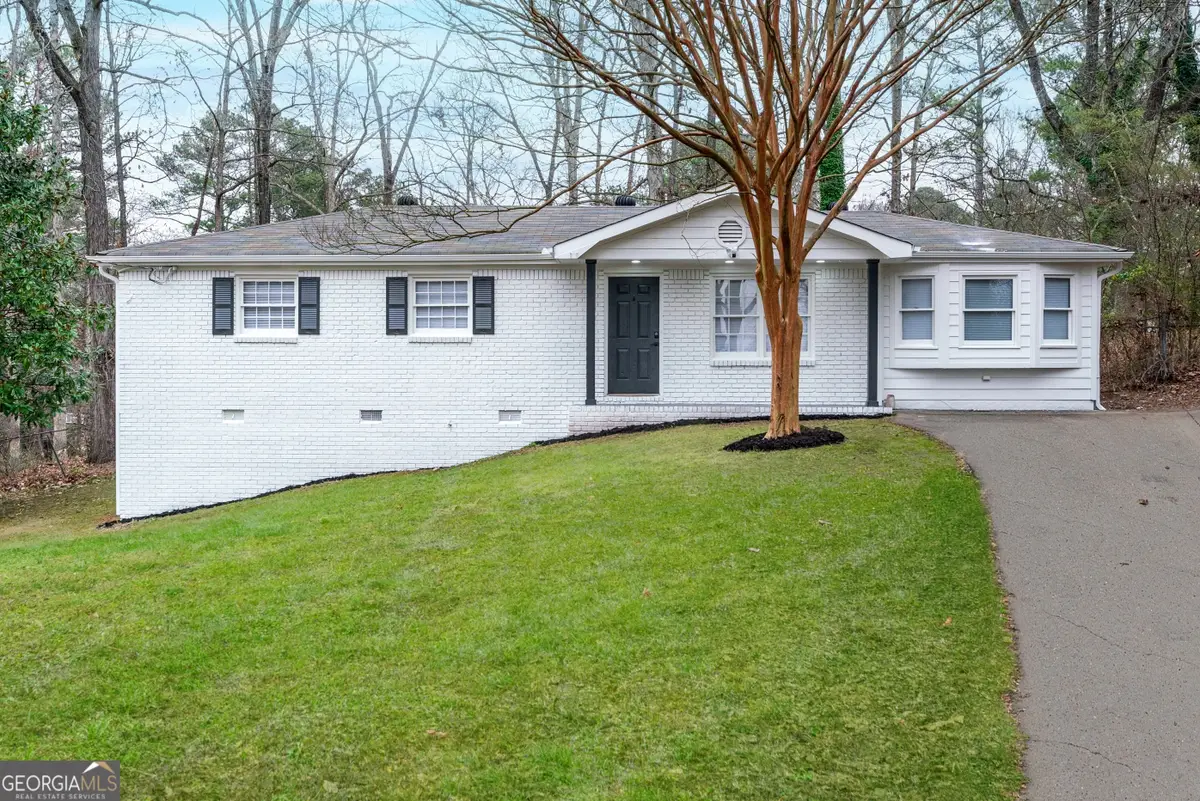 2095 Mulkey Road Sw, Marietta, GA 30008 - Image #1