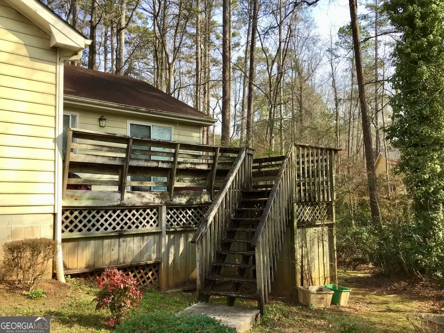 8363 Norris Lake Road, Snellville, GA 30039 - Image #3